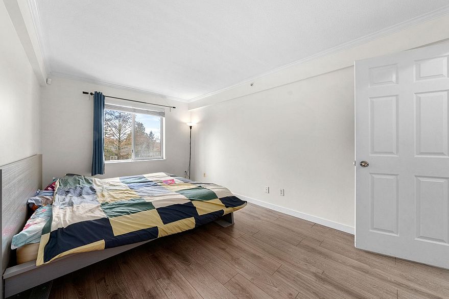 306 3624 Fraser Street