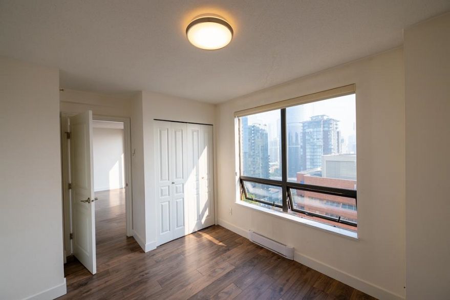 2603 1189 Howe Street