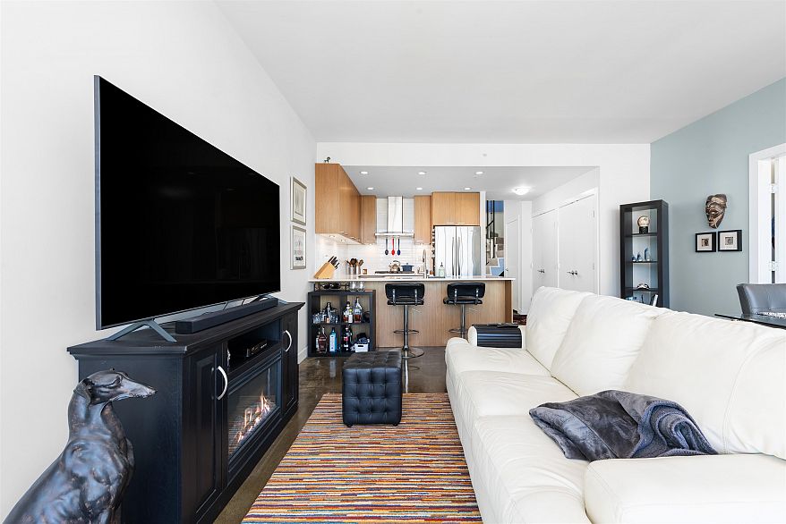 903 221 Union Street