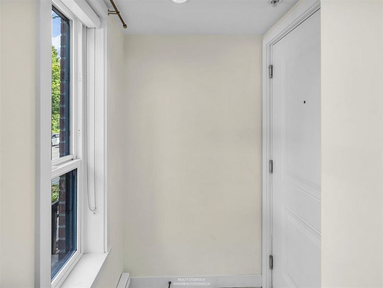 201 1190 W 6th Avenue