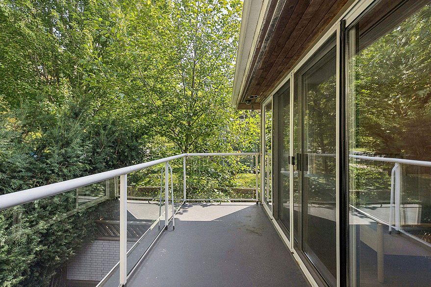 3379 Fieldstone Avenue