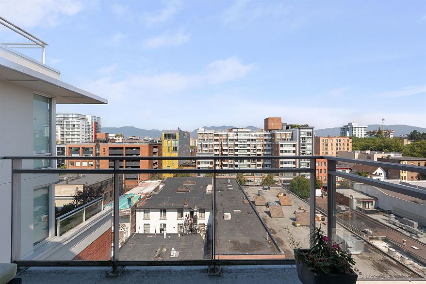 903 221 Union Street