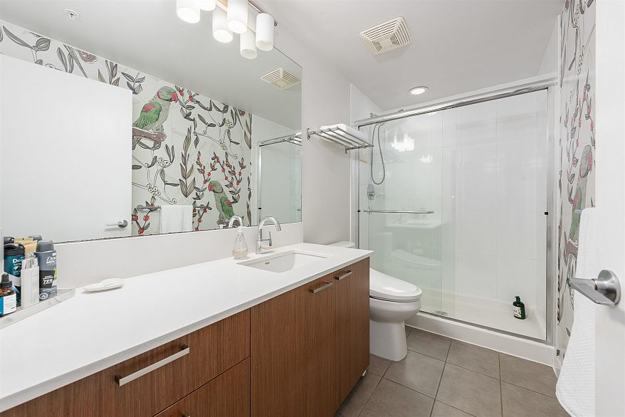 415 221 Union Street