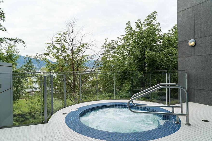 201 1233 W Cordova Street