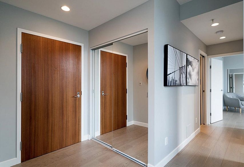 201 1233 W Cordova Street