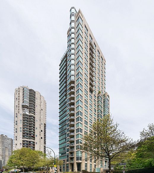 605 1005 Beach Avenue