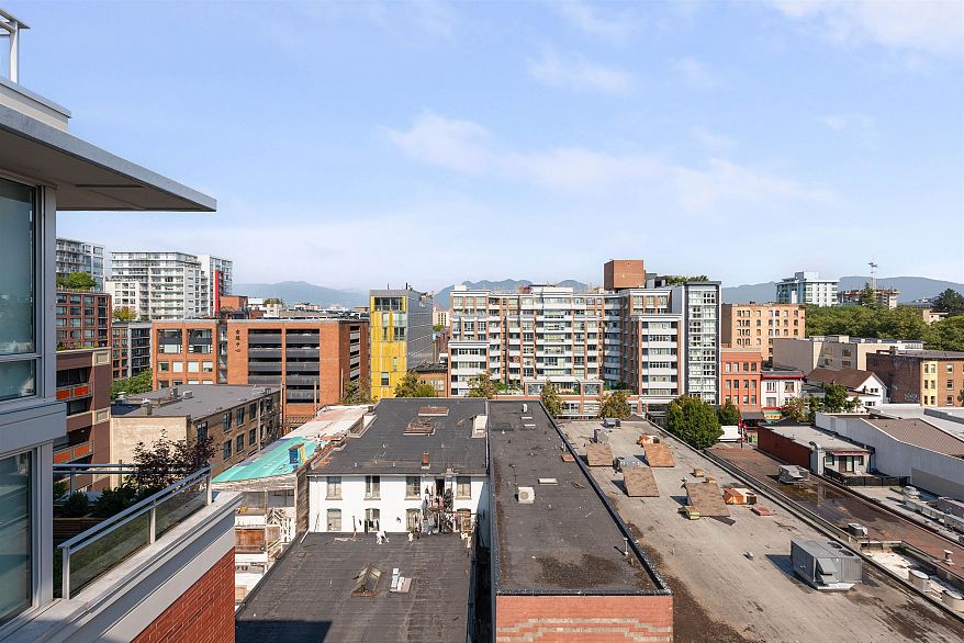 903 221 Union Street