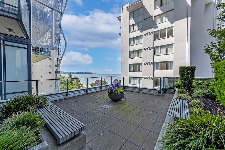 1603 1221 Bidwell Street