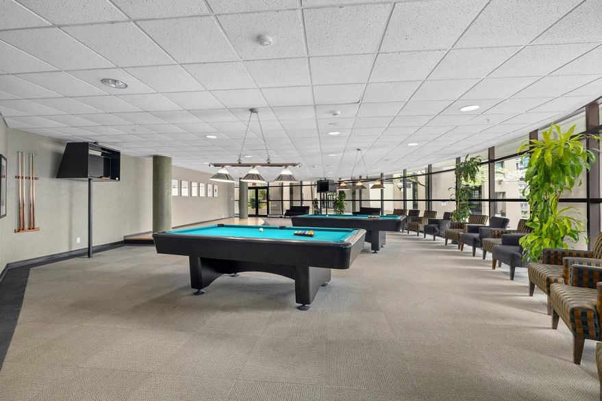 2202 1331 Alberni Street