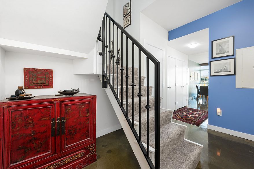 903 221 Union Street