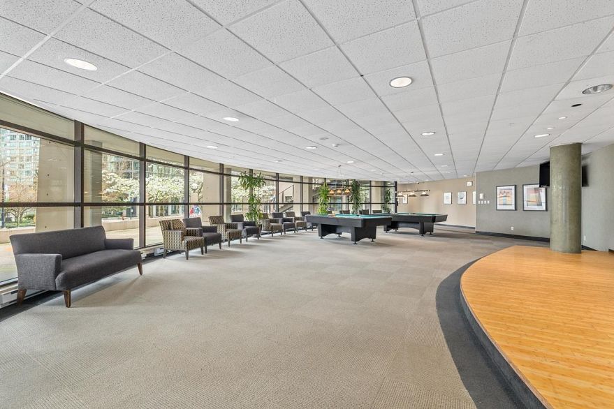 2202 1331 Alberni Street