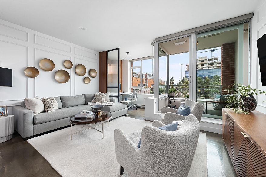 415 221 Union Street