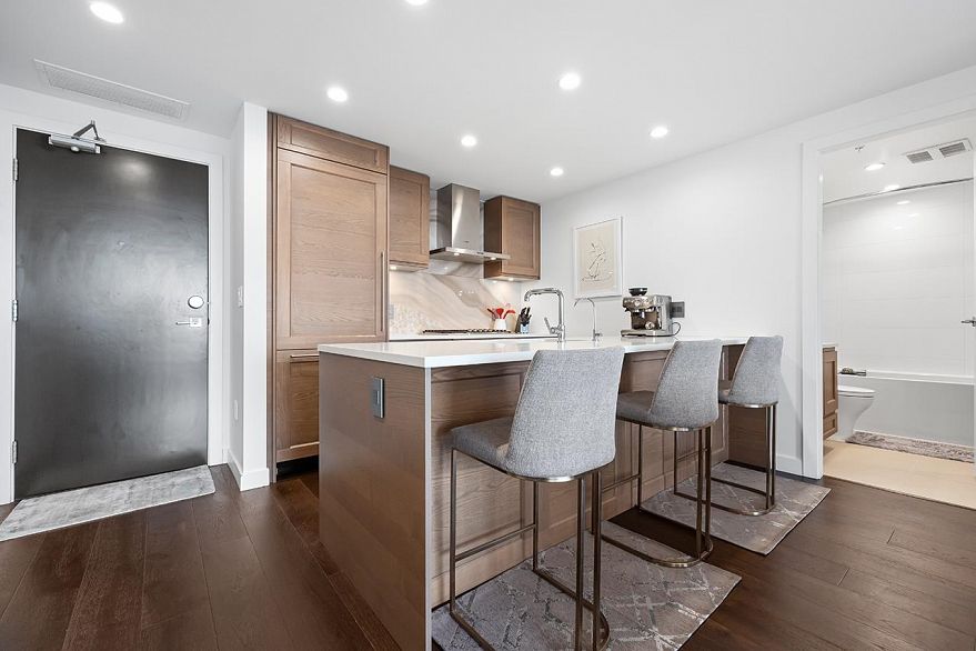 1501 5629 Birney Avenue