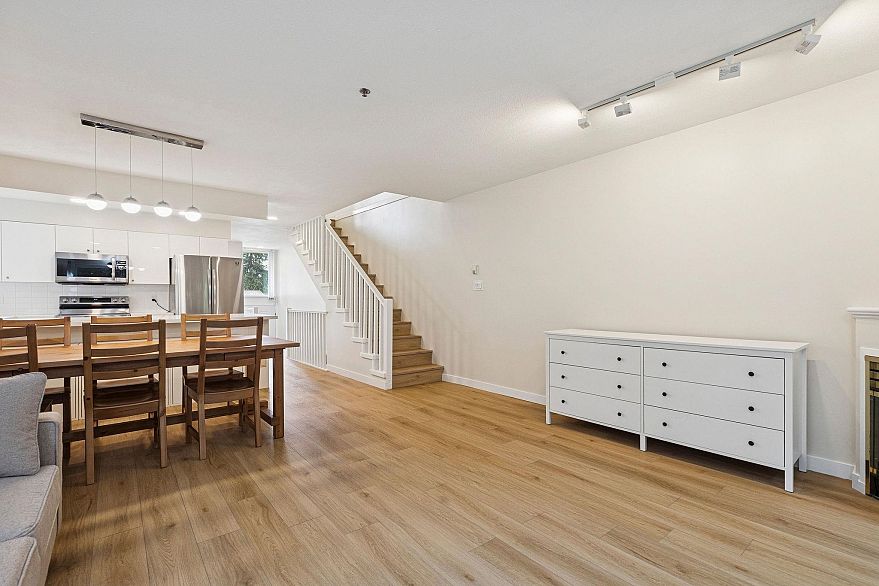 3379 Fieldstone Avenue