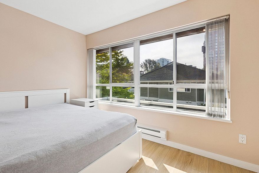 3379 Fieldstone Avenue