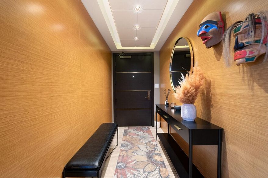 3202 667 Howe Street