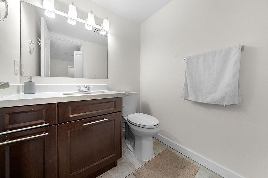 306 3624 Fraser Street