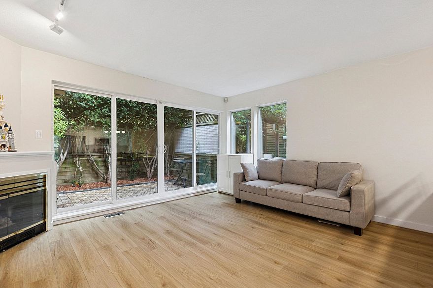 3379 Fieldstone Avenue