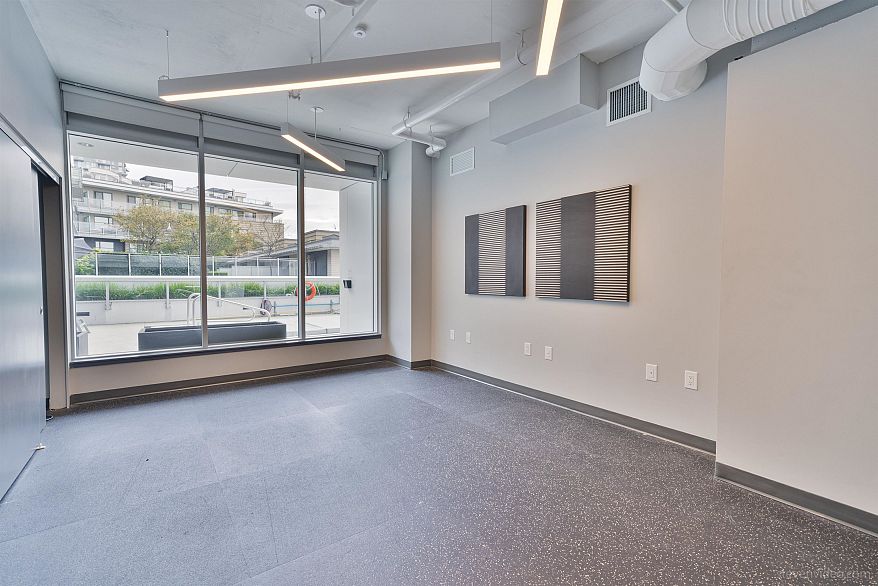 416 3438 Sawmill Crescent