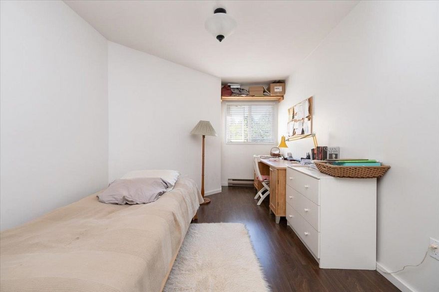 206 2255 Eton Street