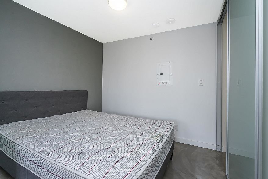 505 150 E Cordova Street