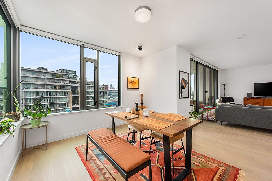 903 1678 Pullman Porter Street