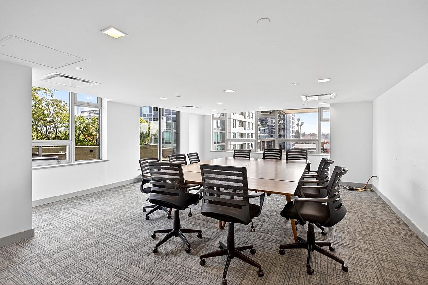 1011 5470 Ormidale Street