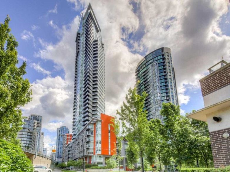 32xx 1372 SEYMOUR STREET, Vancouver BC V6B 0L1