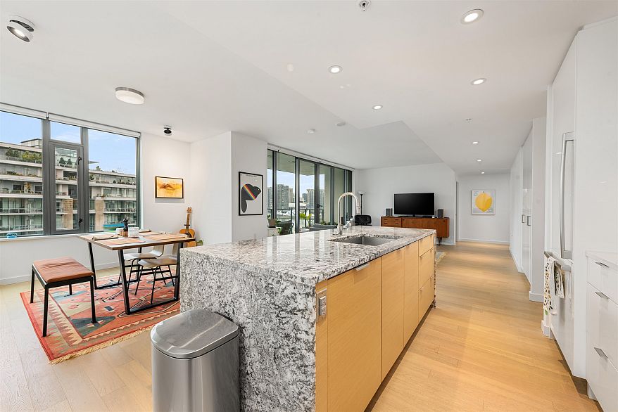 903 1678 Pullman Porter Street