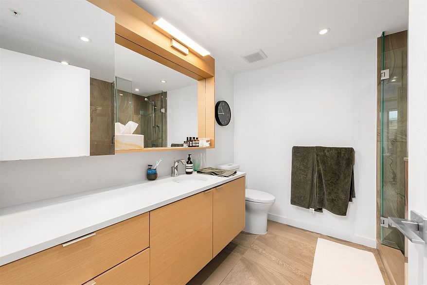 903 1678 Pullman Porter Street