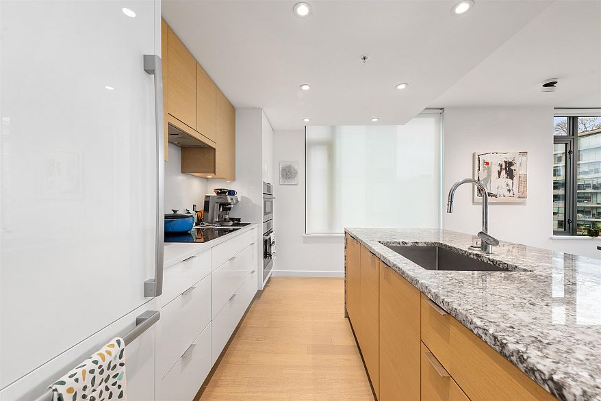 903 1678 Pullman Porter Street