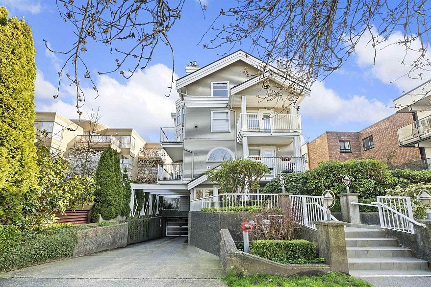 201 1868 W 8th Avenue