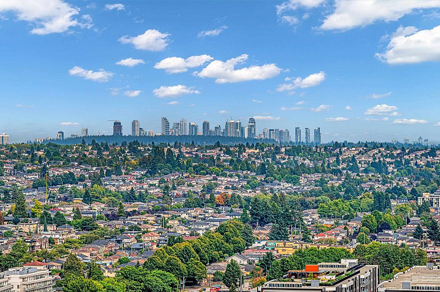 2504 8189 Cambie Street