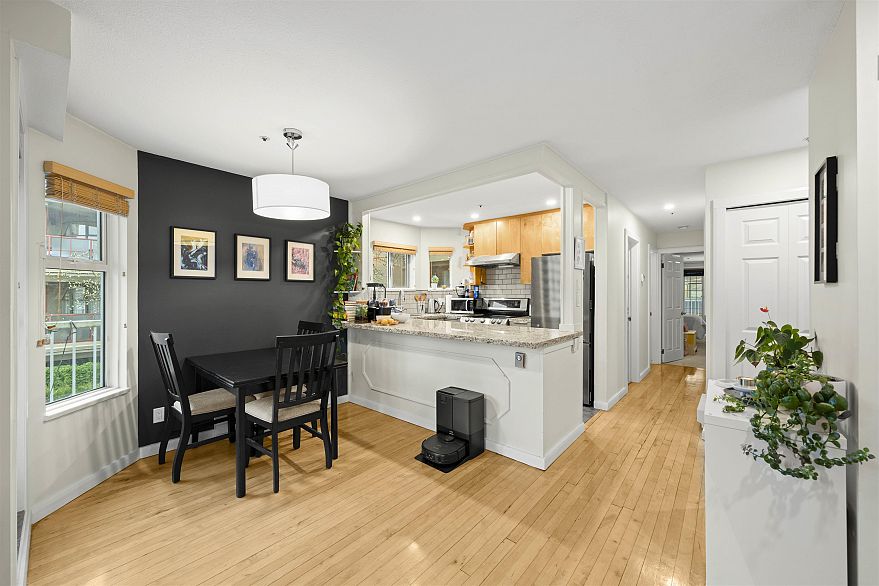 201 1868 W 8th Avenue