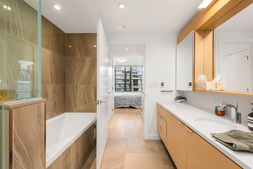 903 1678 Pullman Porter Street