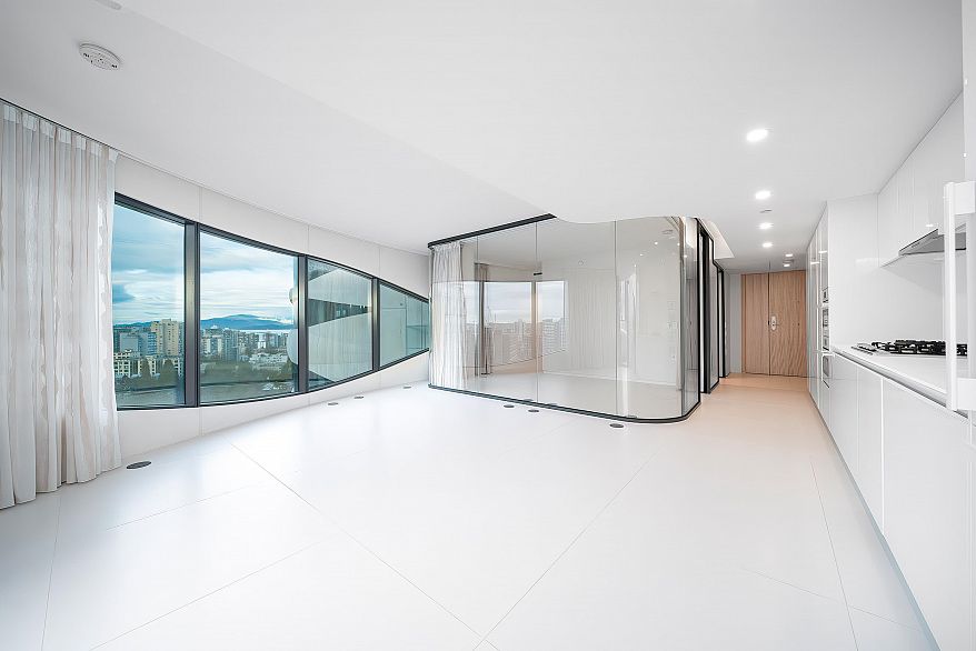 1703 1033 Nelson Street