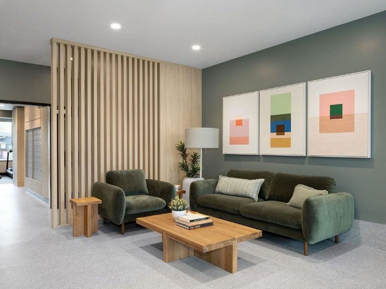 204 2450 Garden Drive