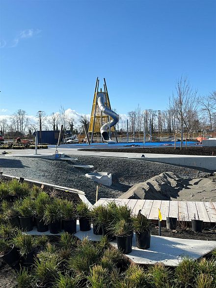 206 2733 Chandlery Place