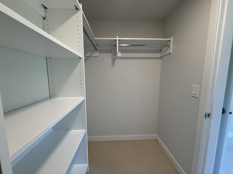 704 5608 Berton Avenue