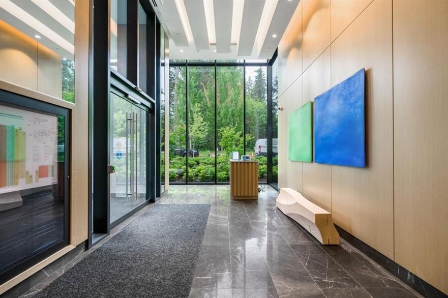 704 5608 Berton Avenue