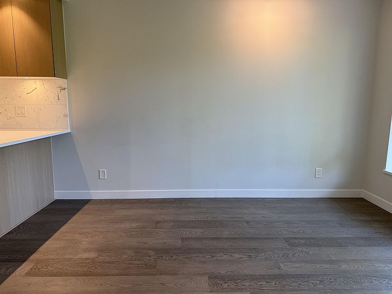 704 5608 Berton Avenue