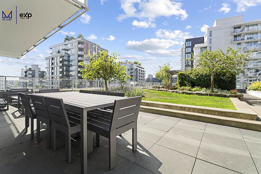 406 1661 Quebec Street