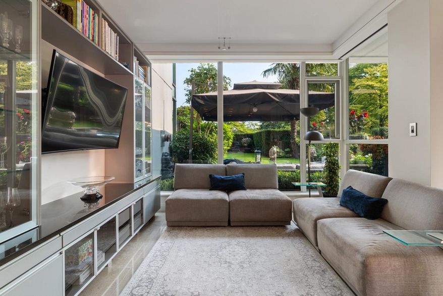 102 1717 Bayshore Drive