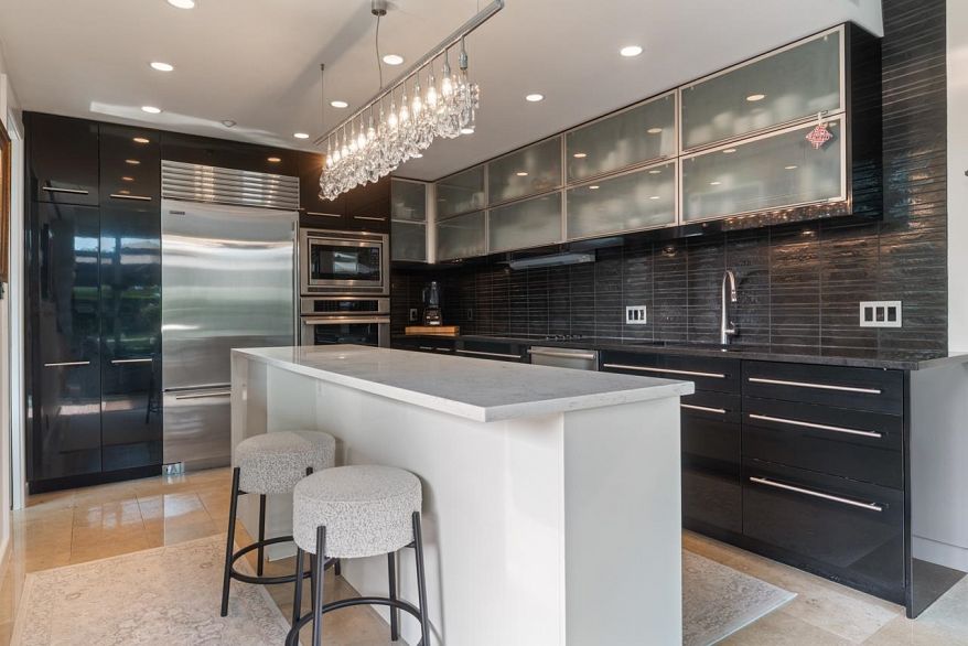 102 1717 Bayshore Drive