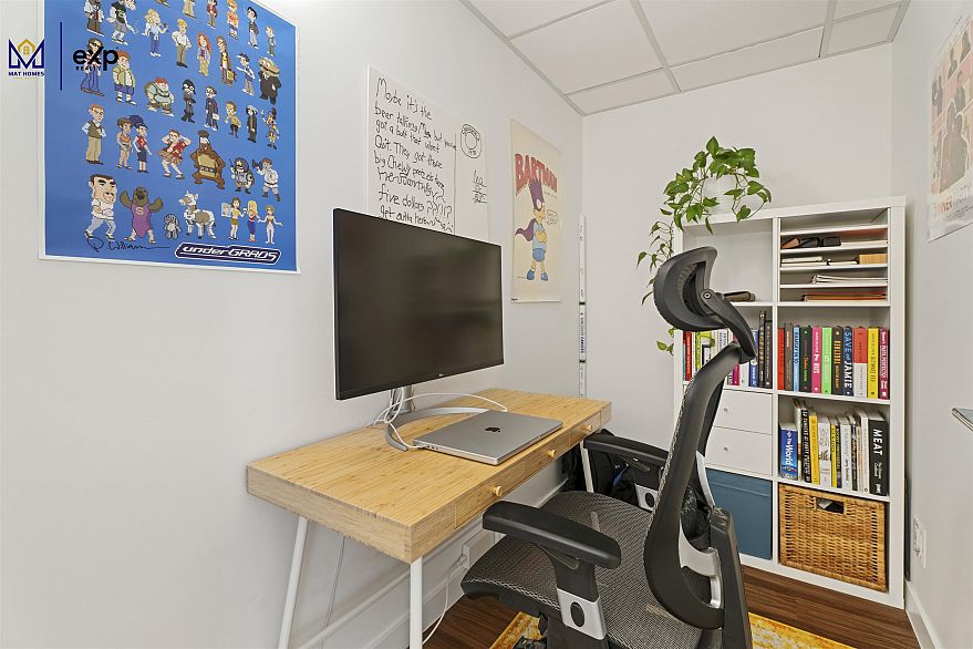 406 1661 Quebec Street