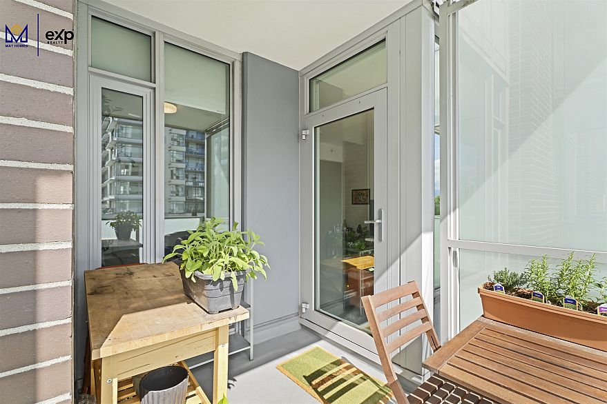 406 1661 Quebec Street