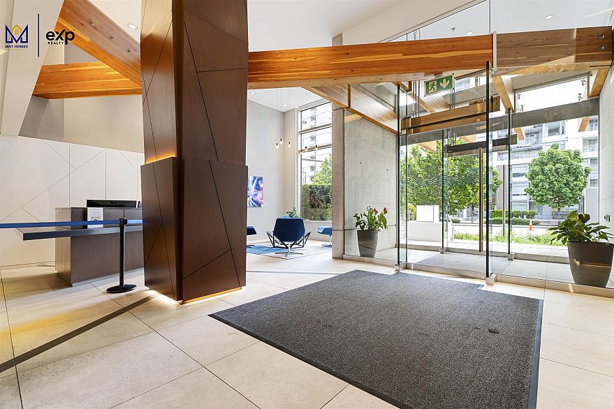 406 1661 Quebec Street