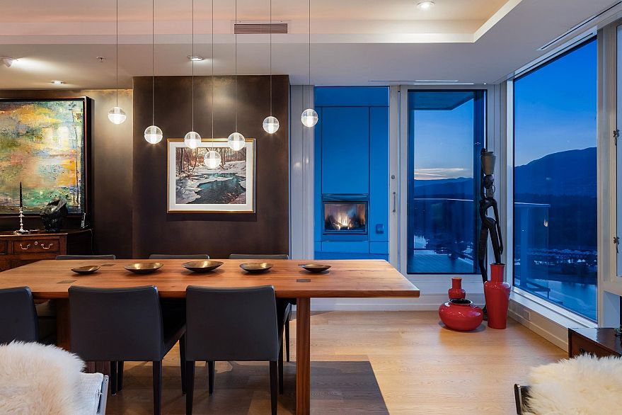 4501 1011 W Cordova Street