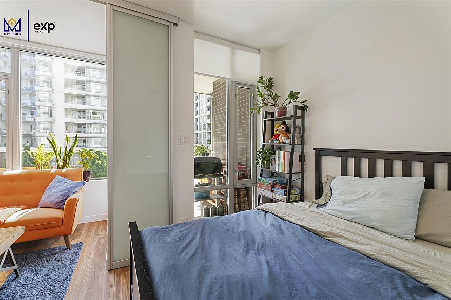 406 1661 Quebec Street