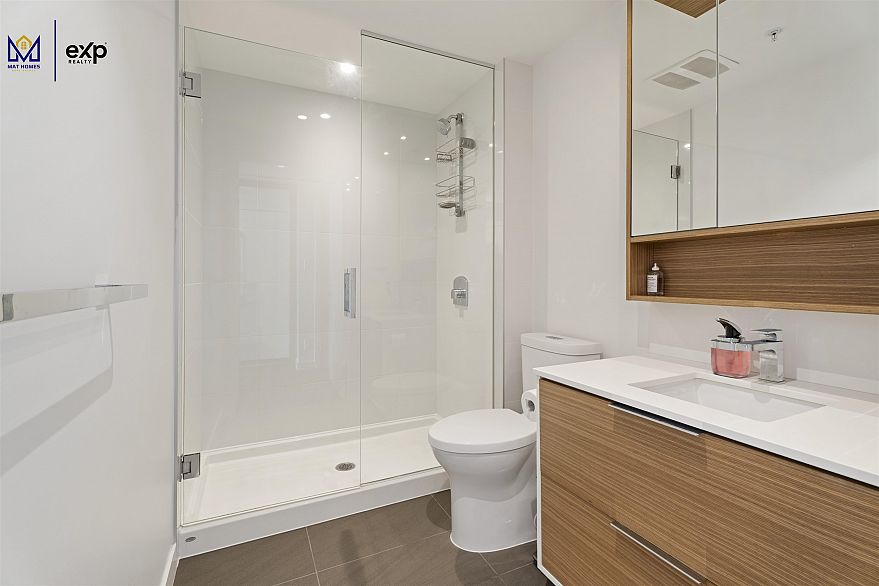 406 1661 Quebec Street